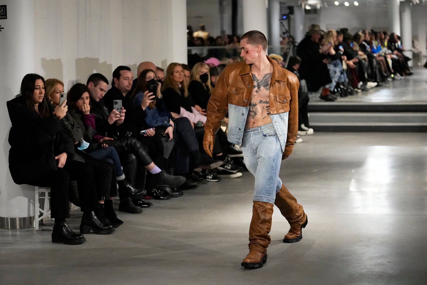 Paris Fashion VTMNTS F/W 22-23